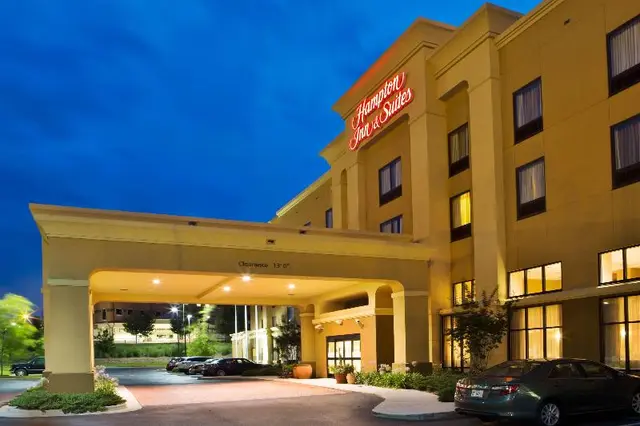 Hampton Inn & Suites Laurel
