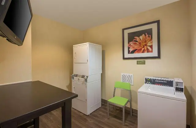 Hilton Garden Inn Denver South Park Meadows Area