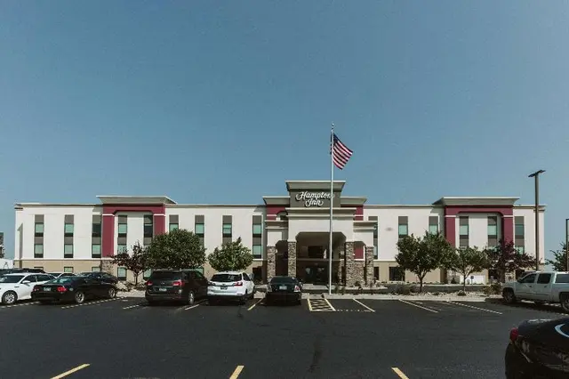 Hampton Inn Bismarck