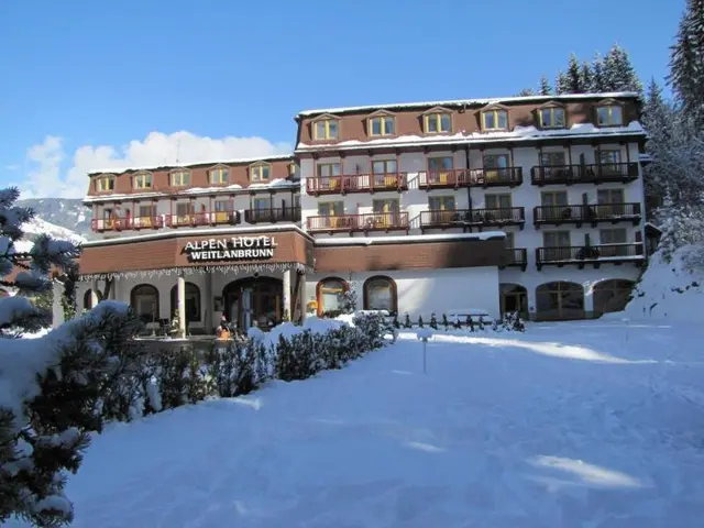 Alpenhotel Weitlanbrunn