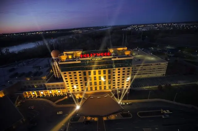 Hollywood Casino St. Louis