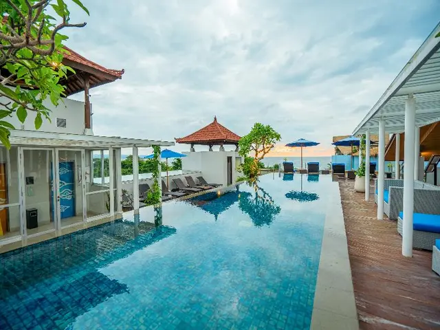 Kuta Beach Hotel