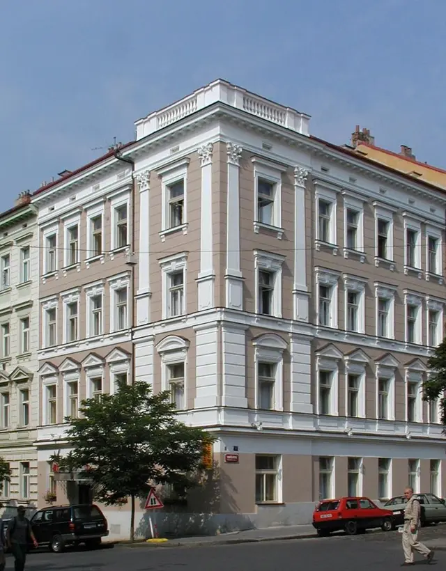 Machova