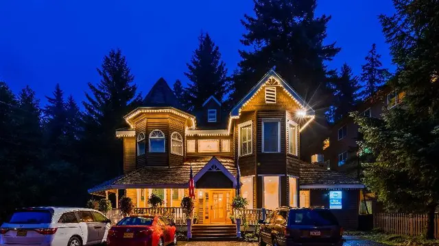 Best Western Grandma's Feather Bed