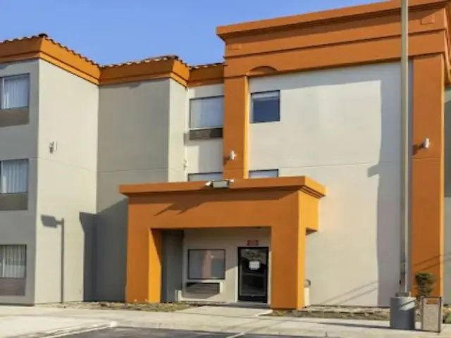 Best Western Plus Fresno Inn