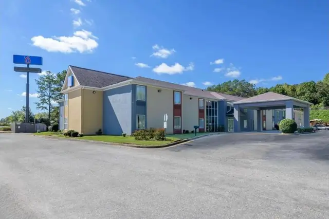 Motel 6 Dawsonville, GA - North GA Premium Outlets