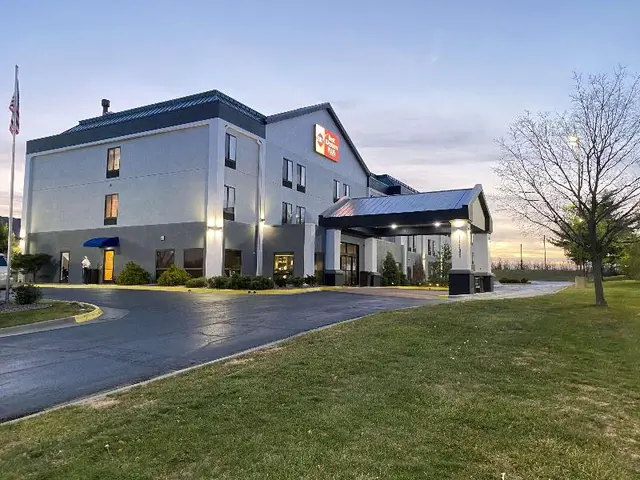 Best Western Plus Kansas City Airport-KCI East