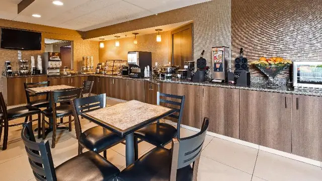 Best Western The Inn at Buffalo Airport
