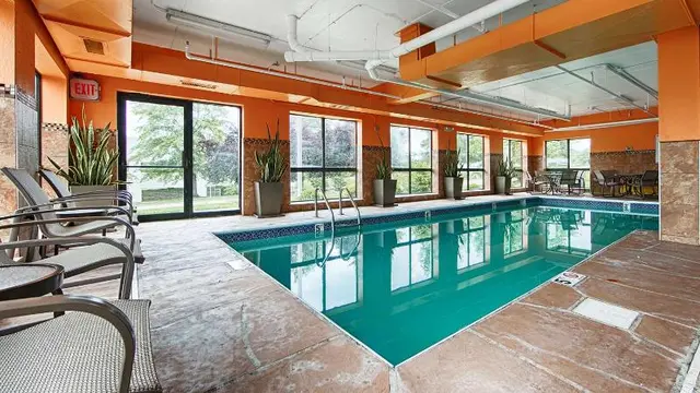 Best Western Plus West Akron Inn & Suites