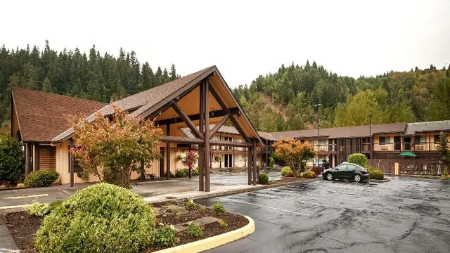 Best Western Oakridge Inn