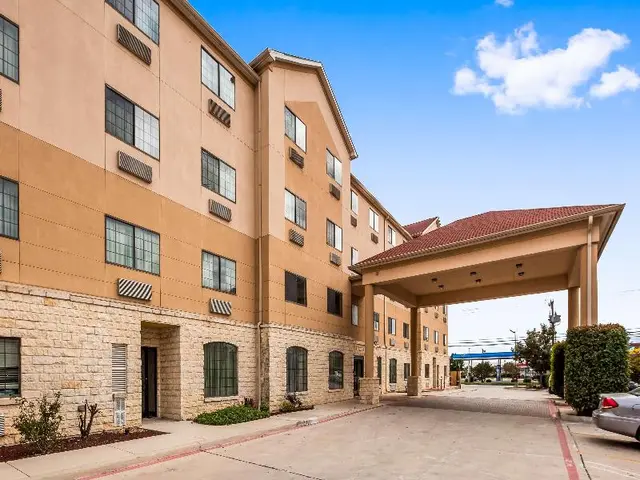 BW Windsor Pointe Ht. & Suites-AT&T Center