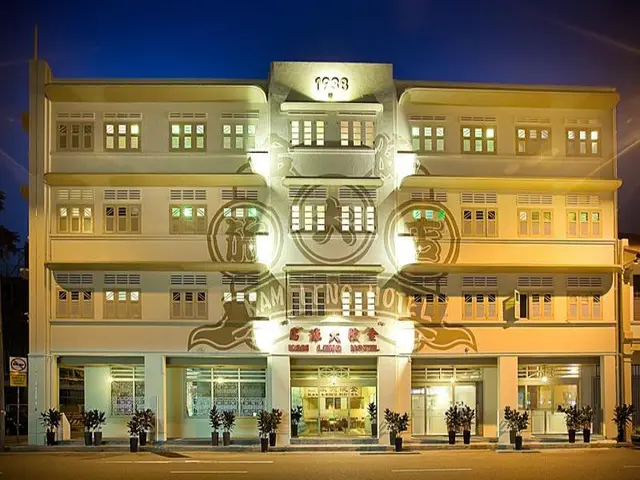 Kam Leng