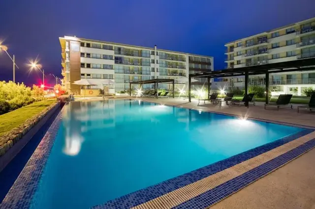 Real Colonia Hotel & Suites