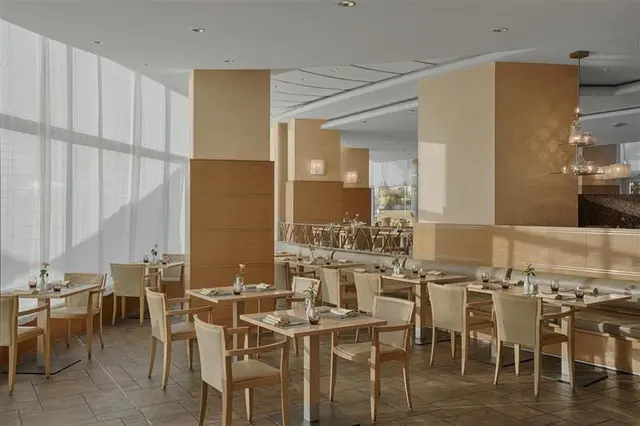 Hotel Oran Bay By Accor