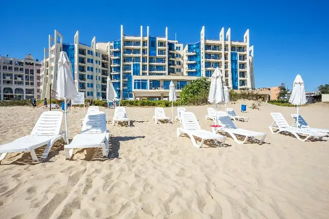 Blue Pearl Hotel