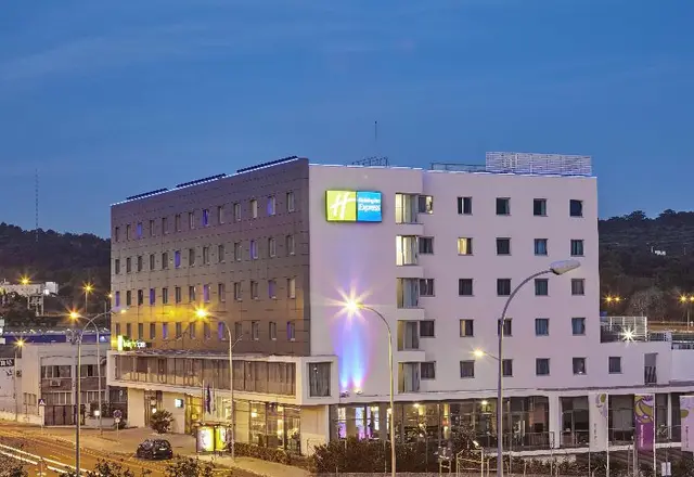 Holiday Inn Express Lisbon Alfragide