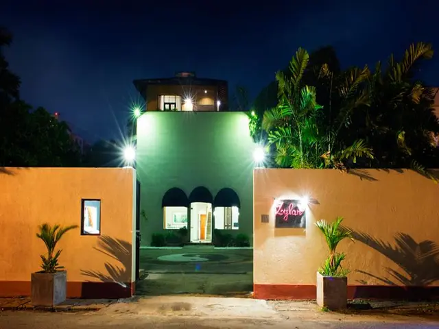 Zylan Luxury Villa