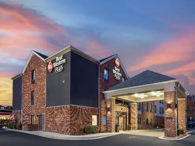 Best Western Plus Glen Allen Inn