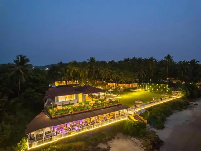 La Cabana Beach and Spa Resort