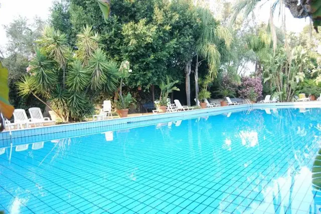 Garden Hotel