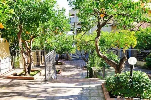 Ares Hotel