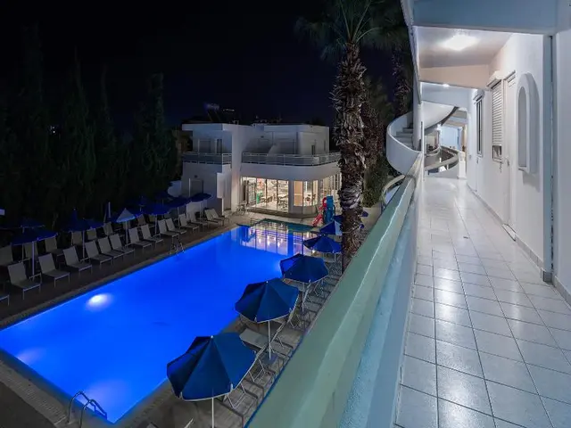 Paleos apartments