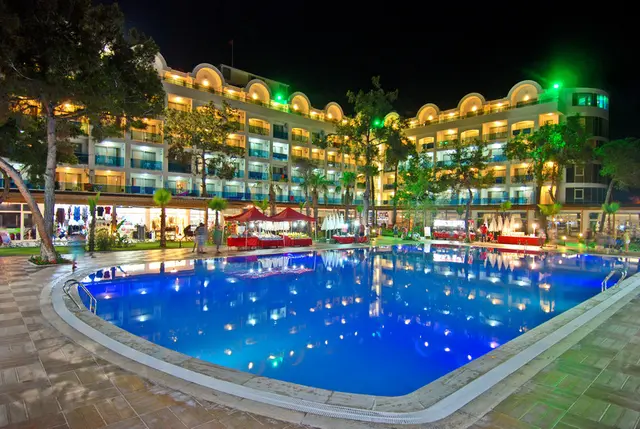 Berry Blue Hotel