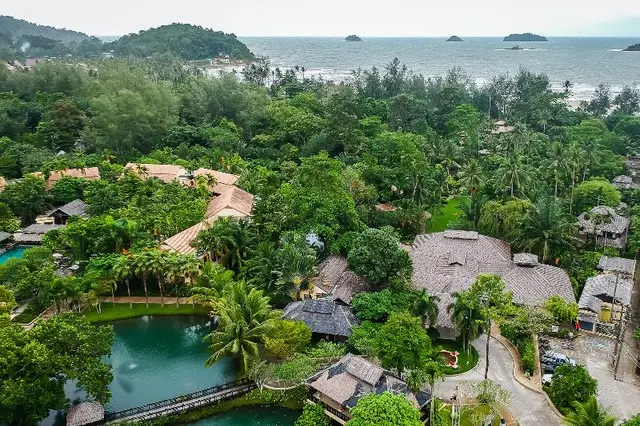 Centara Koh Chang Tropicana Resort