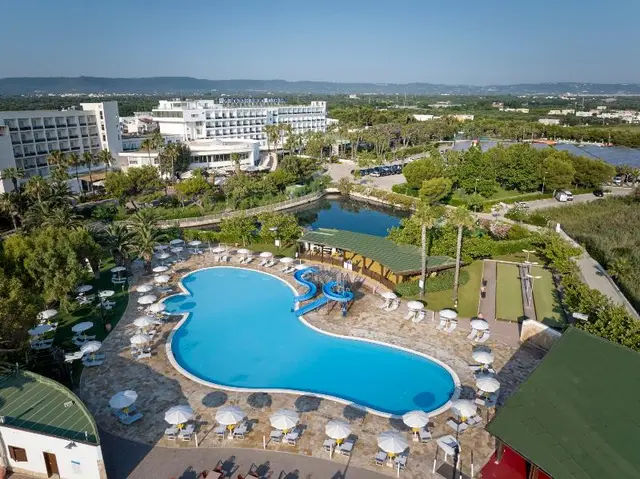 GranSerena Hotel