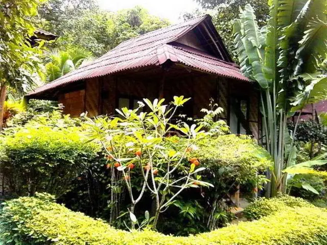 Railay Phutawan Resort