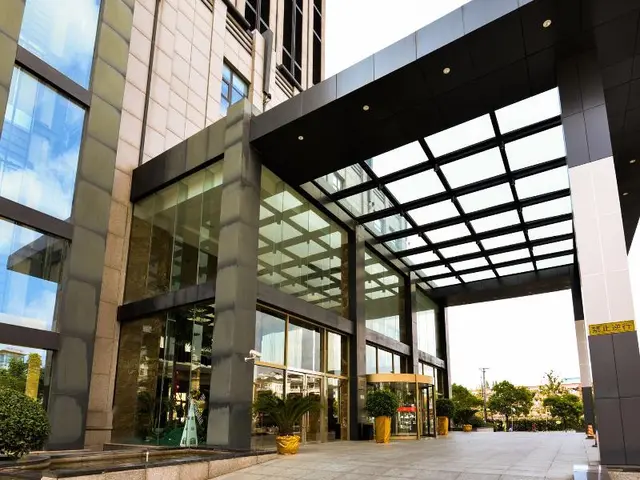 Ramada Plaza Hotel (Pudong South)