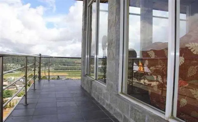 Oak Ray Summer Hill Breeze Hotel