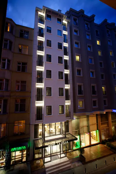 La Villa Hotel