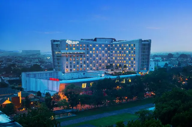 Hotel Santika Premiere Dyandra Hotel & Convention