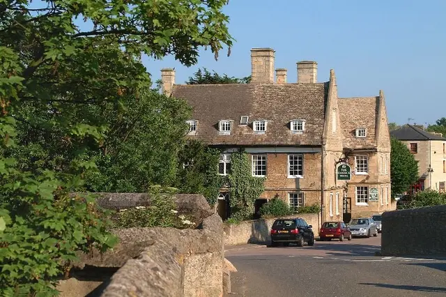 Haycock Hotel