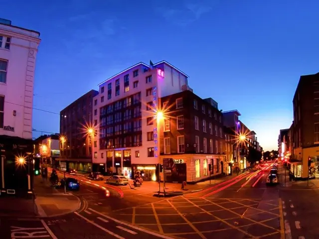 The George Limerick Hotel