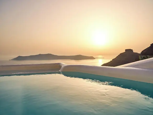 Mirabo Luxury Villa