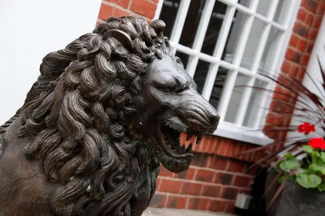 Lion Hotel
