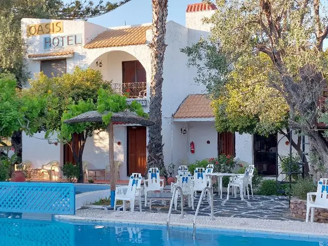 Oasis Hotel Bungalows