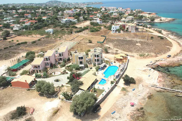 Irides Luxury Studios & Apartments