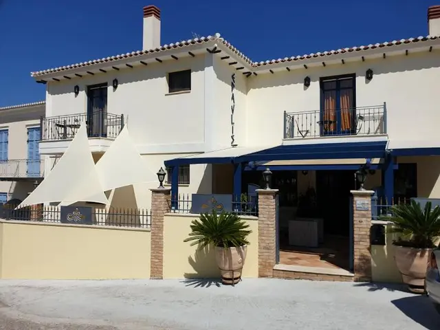 Epavlis Boutique Galaxidi
