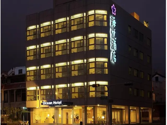 Ocean Hotel