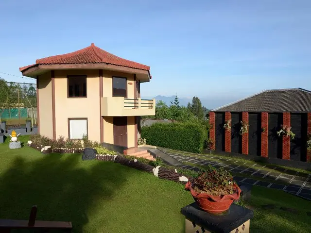 The Jayakarta Inn & Villas Cisarua Mountain Resort