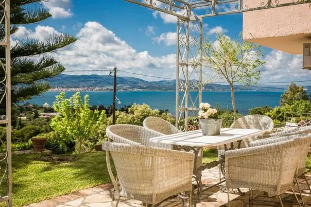 Panorama Fanari Studios & Apartments