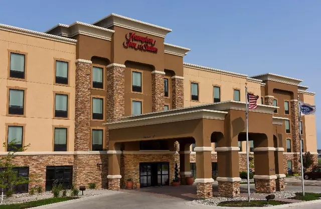 Hampton Inn&Suites By Hilton Fargo Medical Center