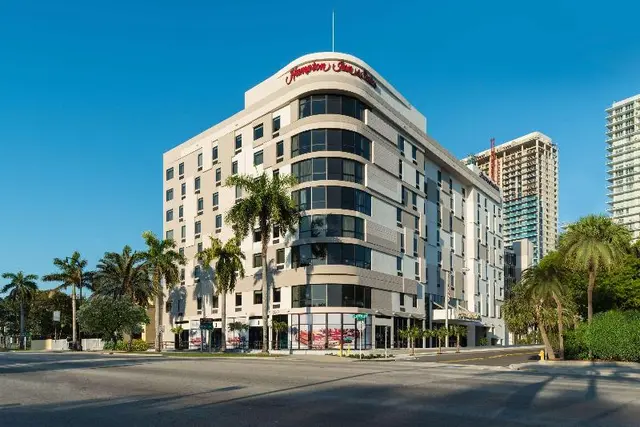 Hampton Inn & Suites Miami Wynwood Design District