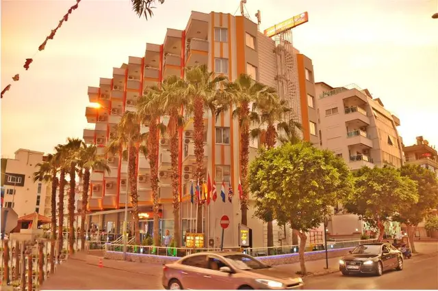 Kleopatra Arsi Hotel