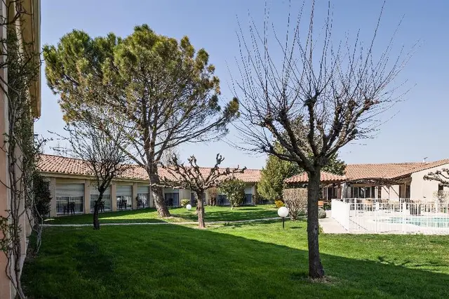 Golden Tulip Avignon Le Paradou