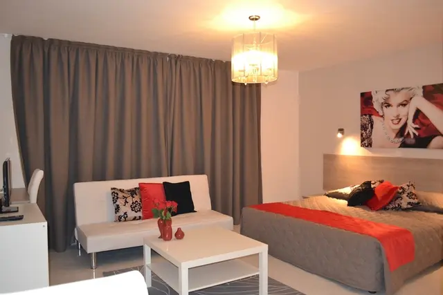Marianna Hotel Apts