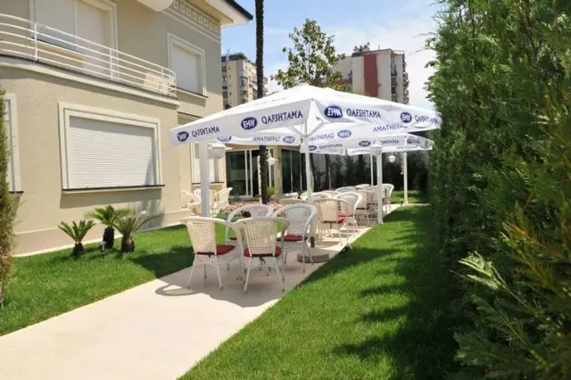 Sokrat Hotel